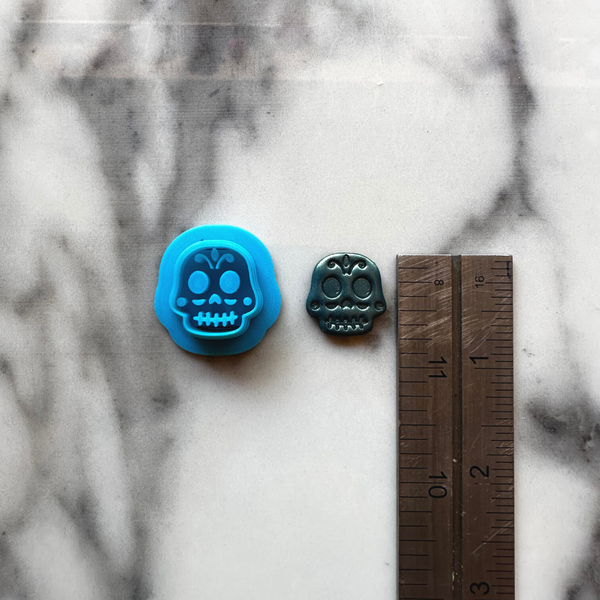 109 - Calavera Stud 3