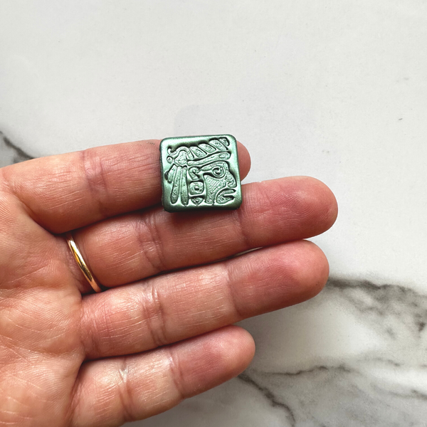 100 - Deity Stud Cutter
