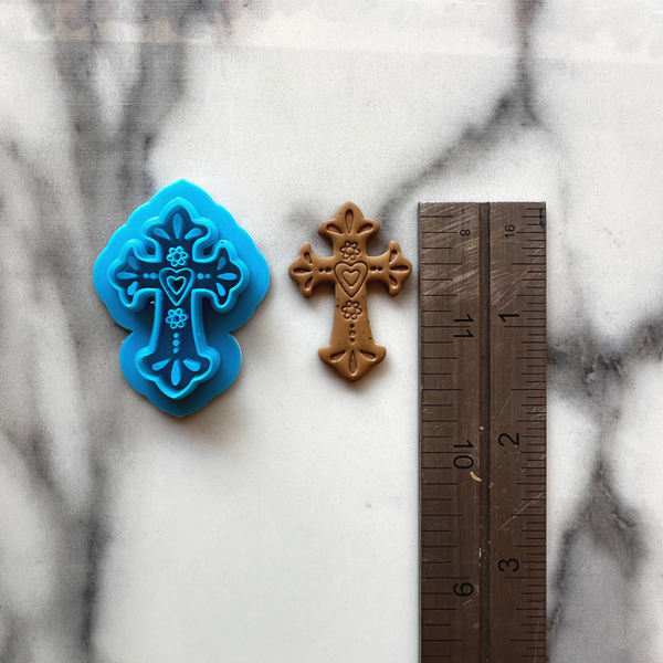 112 - Heart Cross
