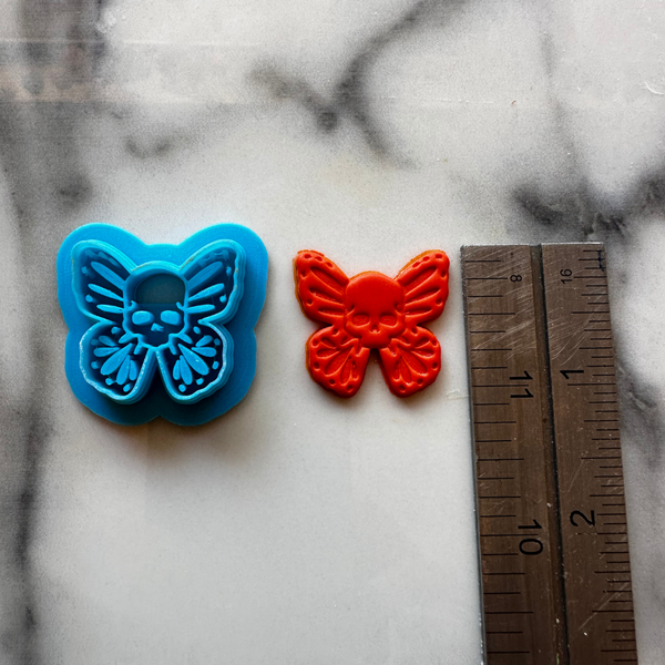 121 - Skull Butterfly