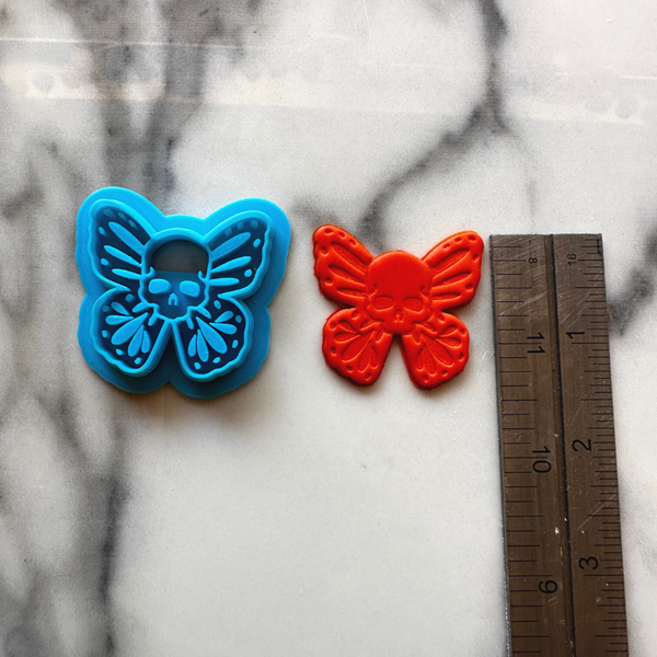 121 - Skull Butterfly
