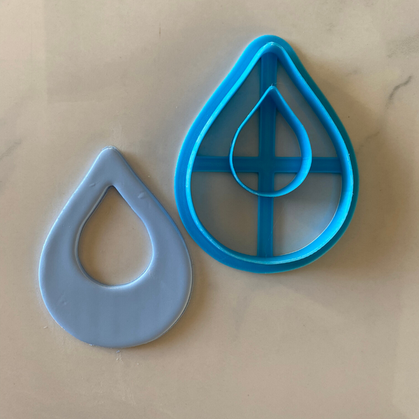 043 - Teardrop