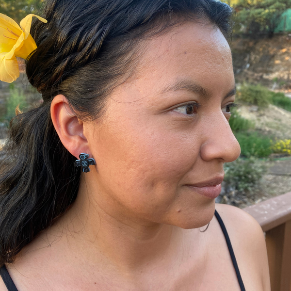 Aguila Studs