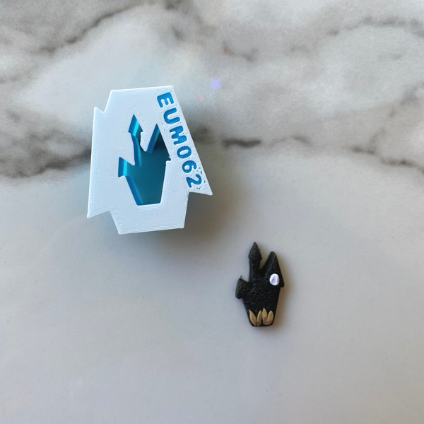 062 - Haunted House Stud