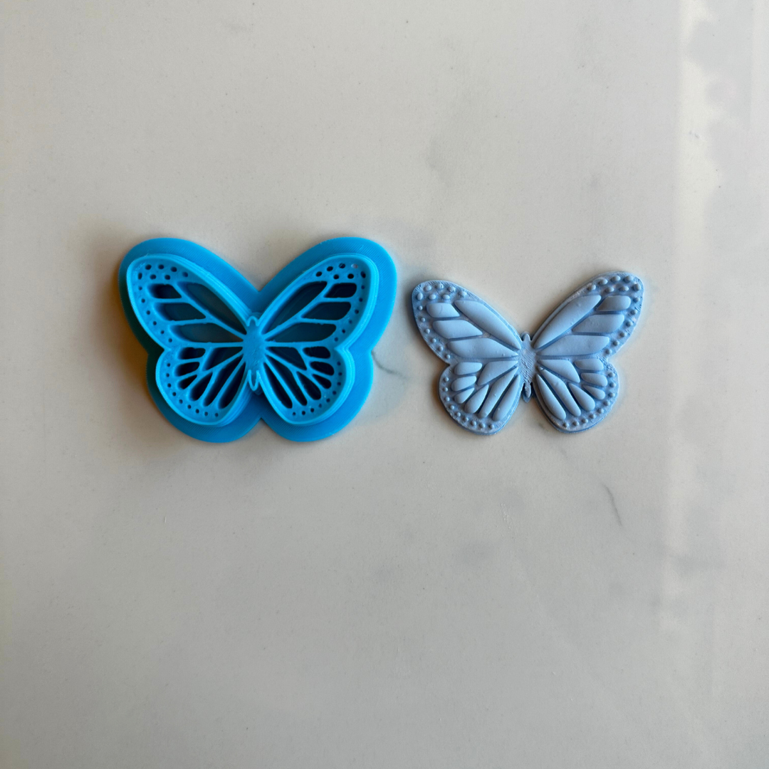 150 - Sofia Embossed Butterfly Cutter