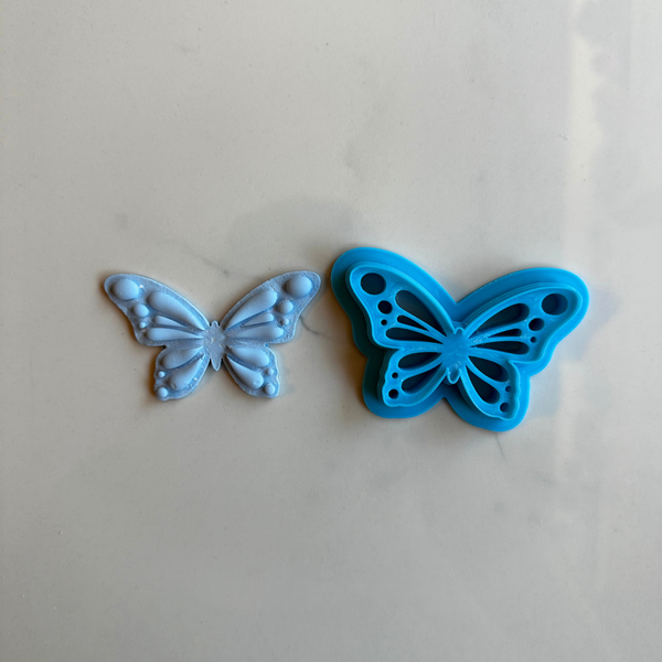 149 - Lola Embossed Butterfly Cutter