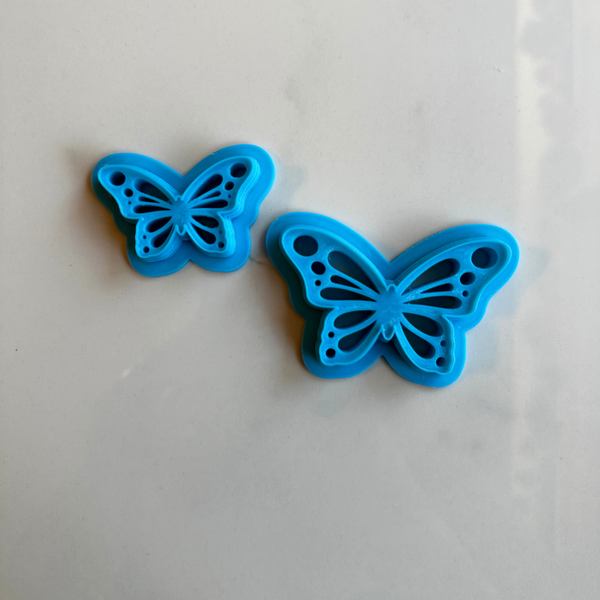 149 - Lola Embossed Butterfly Cutter