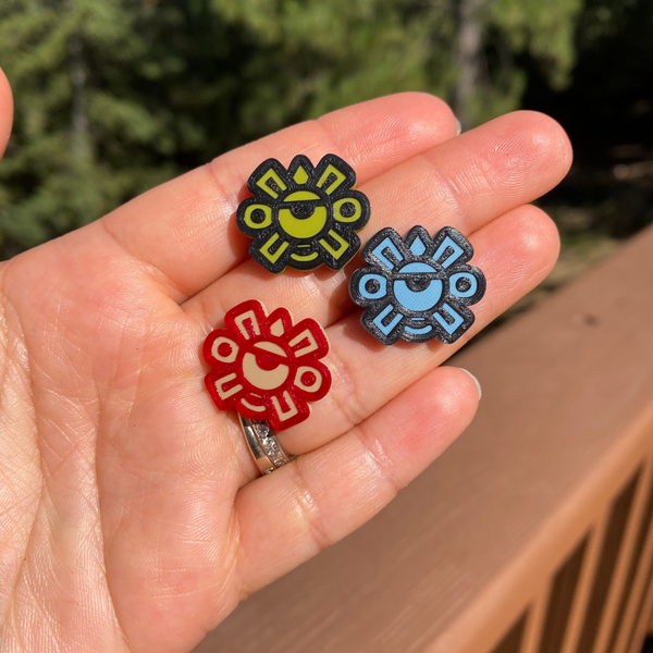 Ojo Studs
